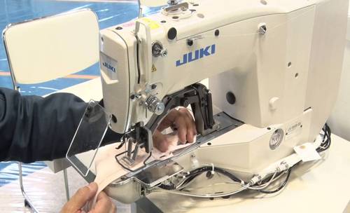 Bar tack machine