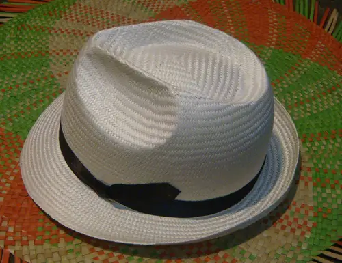 Buntal hat