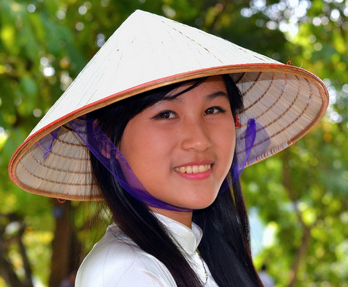 Conical Asian hat