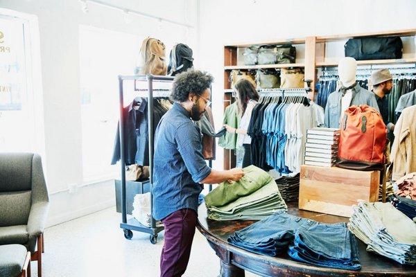 how to be successful in clothing business